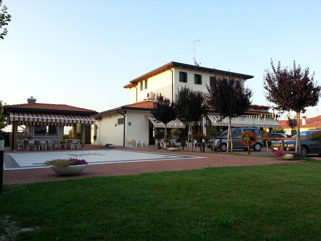 Terzo Bacino Bed and Breakfast San Michele al Tagliamento Eksteriør billede
